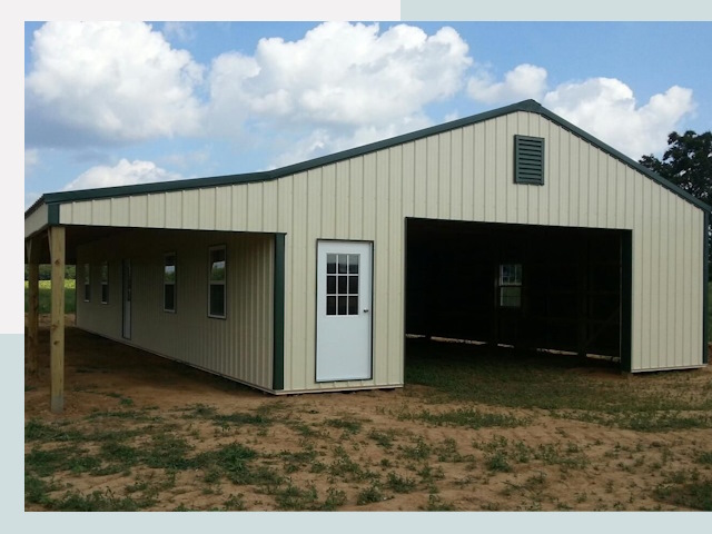 Строительство конюшен в Алексеевке