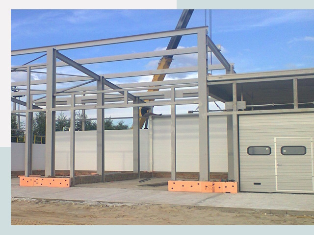 Строительство автосервисов от СтальСтрой-Лкв по цене 607 руб.